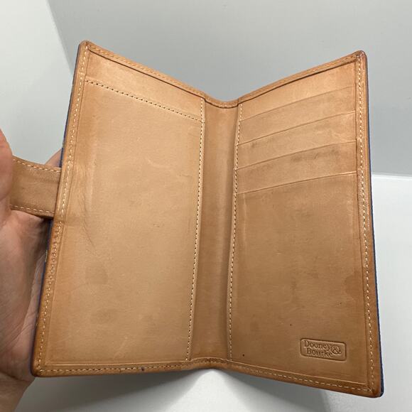 DOONEY & BOURKE Blue and Tan Signature Checkbook Wallet & Sunglasses holder - Picture 9 of 11
